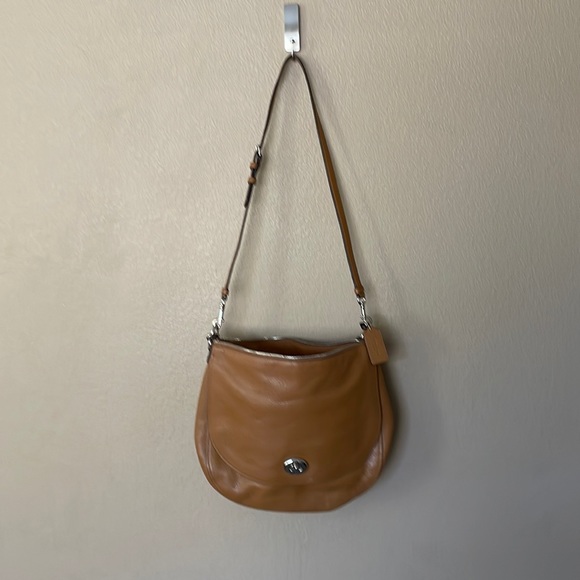 Coach Handbags - Coach Purse